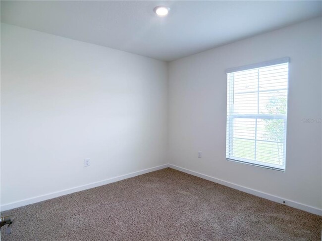 Photo - 2122 NE 28th Pl