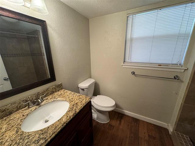 Photo - 2721 Hurstview Dr