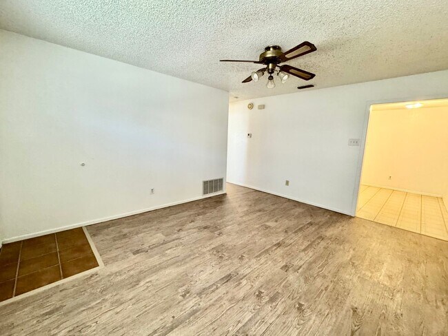 Photo - 6509 21st St Unidad A