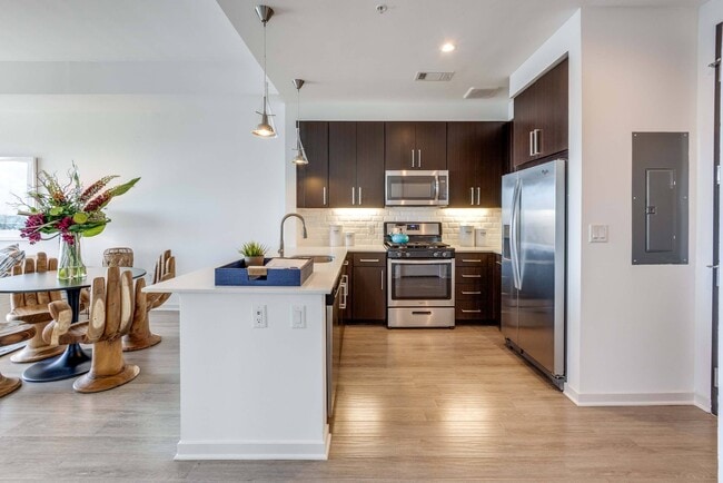 Photo - Vantage Med Center