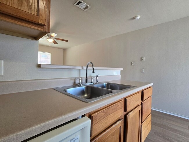 Photo - COMING SOON! Unit 3707 Malibu Lane - B