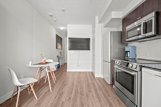 Photo - 211 Fort York Blvd Unité SI ID1345920P