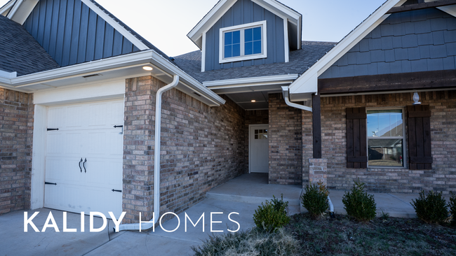 Photo - 801 Red River Dr