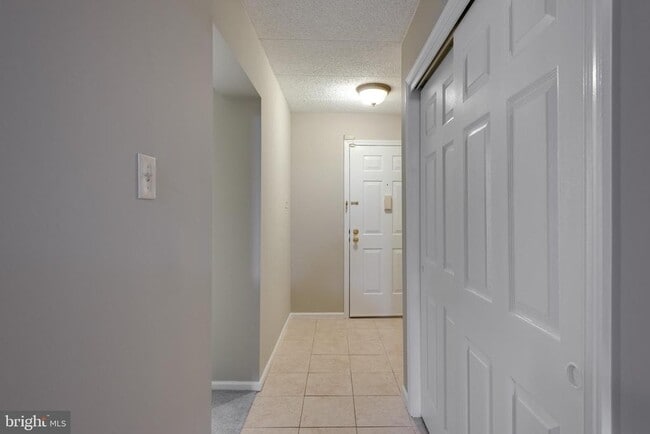 Building Photo - 510 Washington Pl Unit 10