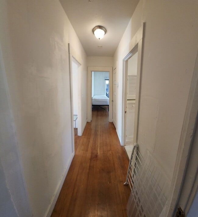 Photo - Jeffrey and Foothill Properties Unidad Foothill 304