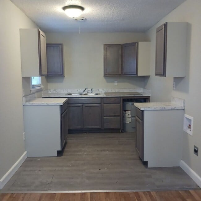 1408 SW 12th Ave