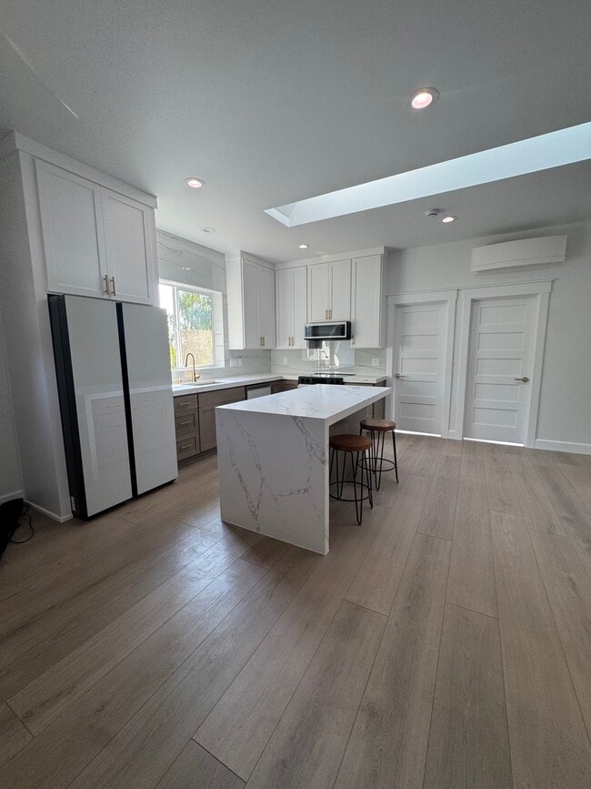 Photo - 1815 G St