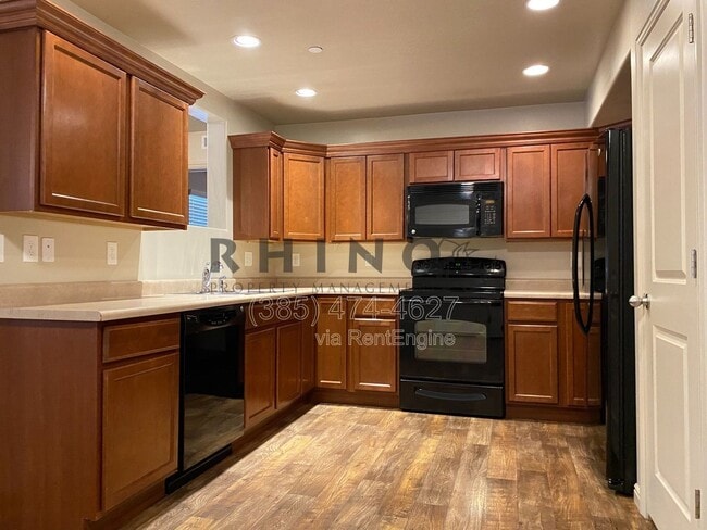 Photo - 6941 Village River Ln Unit I 03