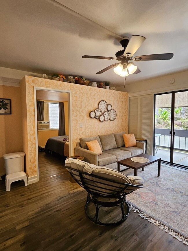 Building Photo - Beautiful 1 Bedroom Condo in Hilo - Waiakea Villas - Pool Access - Furnished