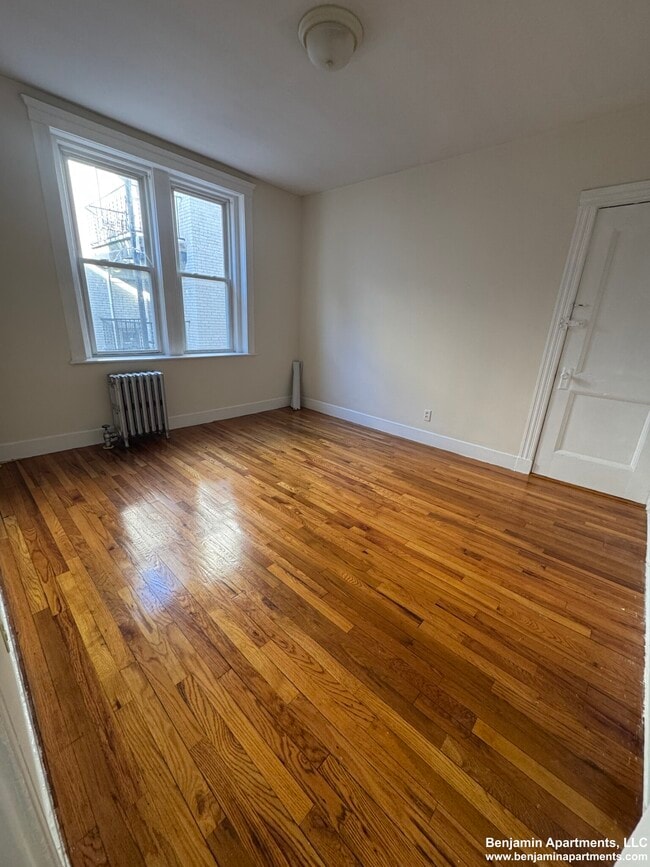 Photo - 120 Washington St