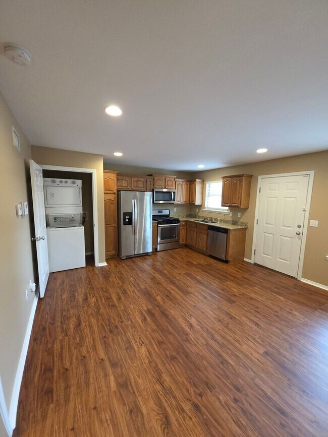 Photo - 808 S Knoxville Ave Unit B