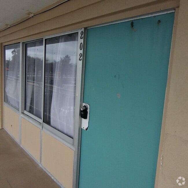 Building Photo - 219 S Atlantic Ave Rental