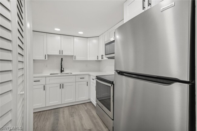 Photo - 3704 Broadway Condominio Unidad 206