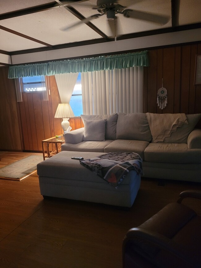 Photo - 16416 US Highway 19 N