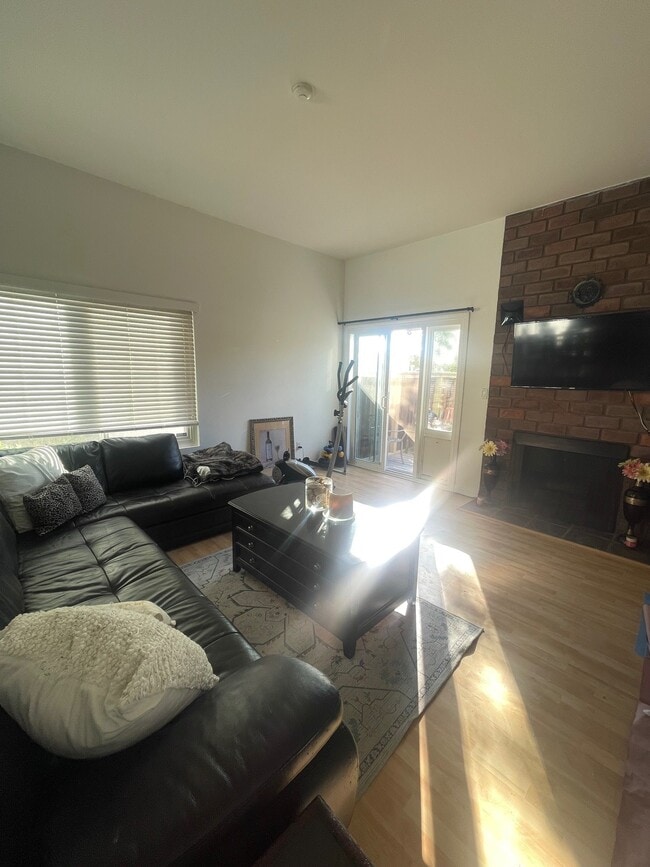 Building Photo - 1307 Aviation Blvd