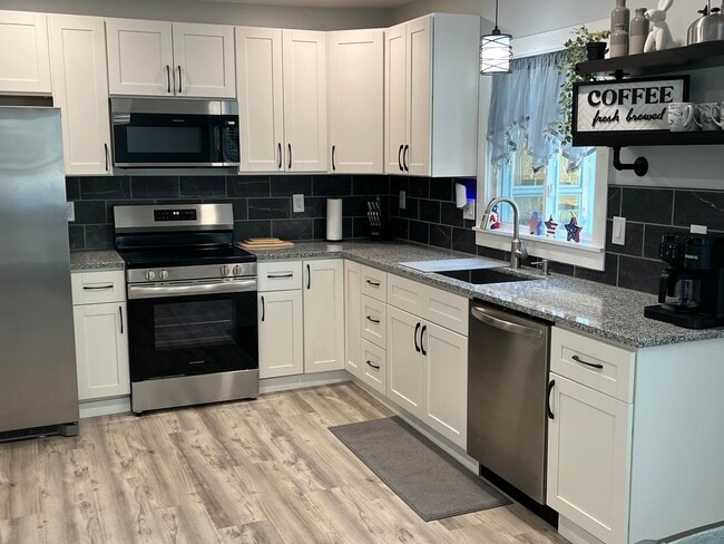 Photo - 217 Gillespie Ave