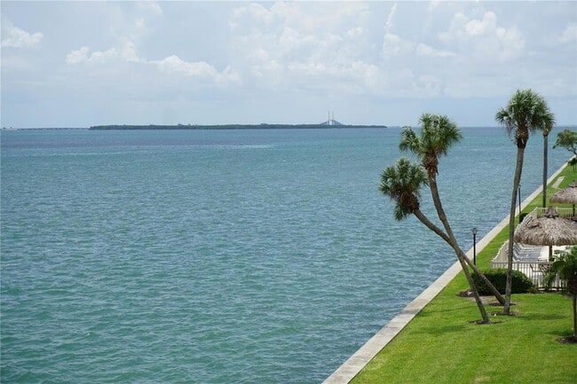 Photo - 103 1st St E Unit 205