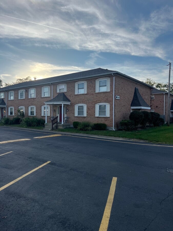 Pennacook Pointe - Pennacook Pointe