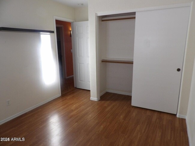 Photo - 8221 W Papago St