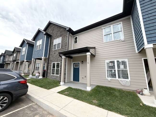 Building Photo - 1 Melissa Ln