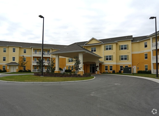 Photo - Magnolia Place