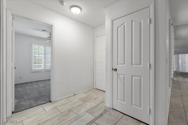 Building Photo - 2623 S Durango Dr Unit 102