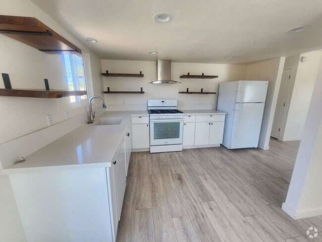 Building Photo - 74052 Pinon Dr Unit A Rental