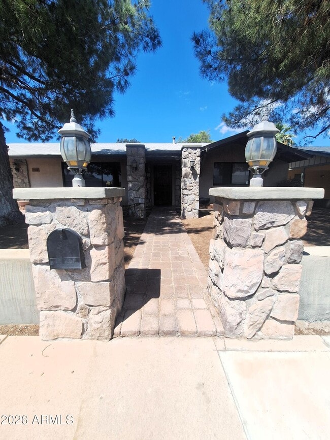 Photo - 7508 E Cambridge Ave