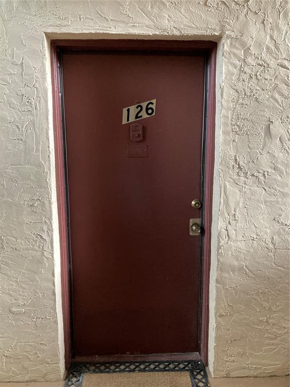 Building Photo - 3840 N Lake Dr Unit 126