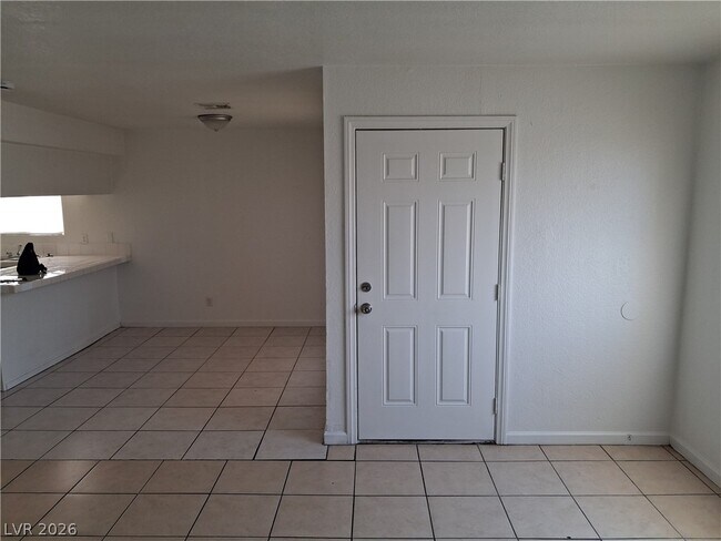 Photo - 6966 Issac Ave