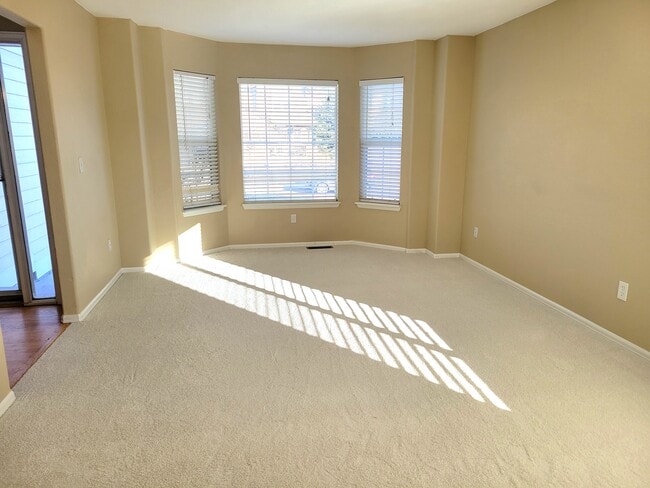 Photo - 13712 Narrowleaf Dr