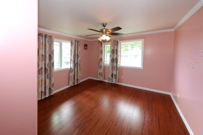 Photo - 1517 Palolo Ave