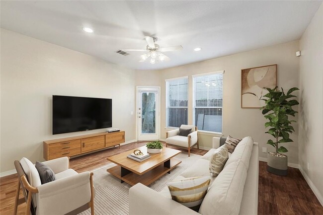 Photo - 705 Nelray Blvd