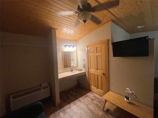 Photo - 1104 Rorem Ave Unit 3