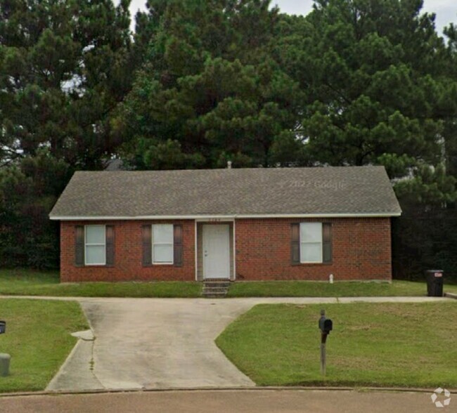 Building Photo - 2 bed 2 bath in Shiloh Subdivision! Rental