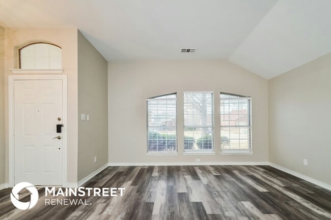 Photo - 515 Pinto Ln