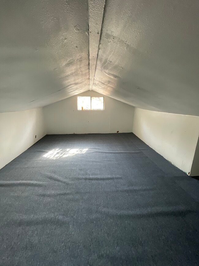 Photo - 5571 Era Ave