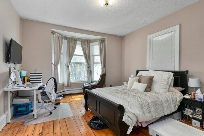 Photo - 89 Plymouth St Unit 2