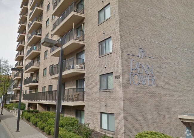 Building Photo - Live that #collegelife at Penn Tower in Do... Rental