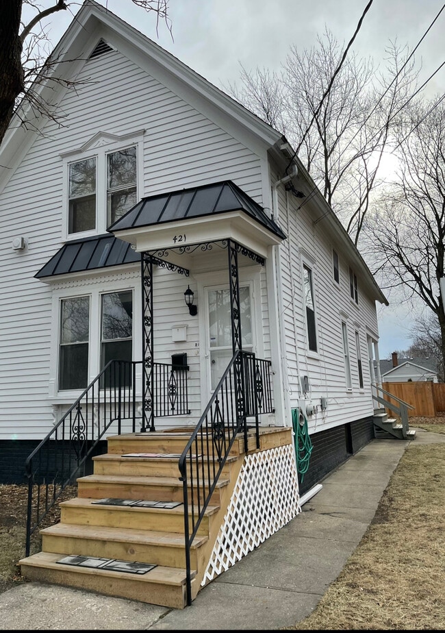 Photo - 421 Washington St Unit #2