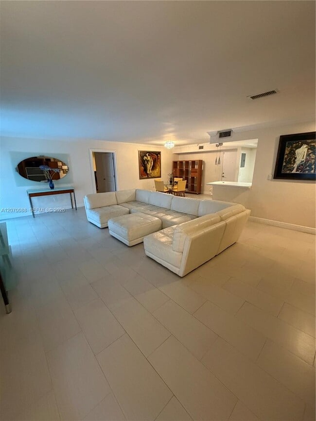 Photo - 2640 NE 135th St Unit # 202