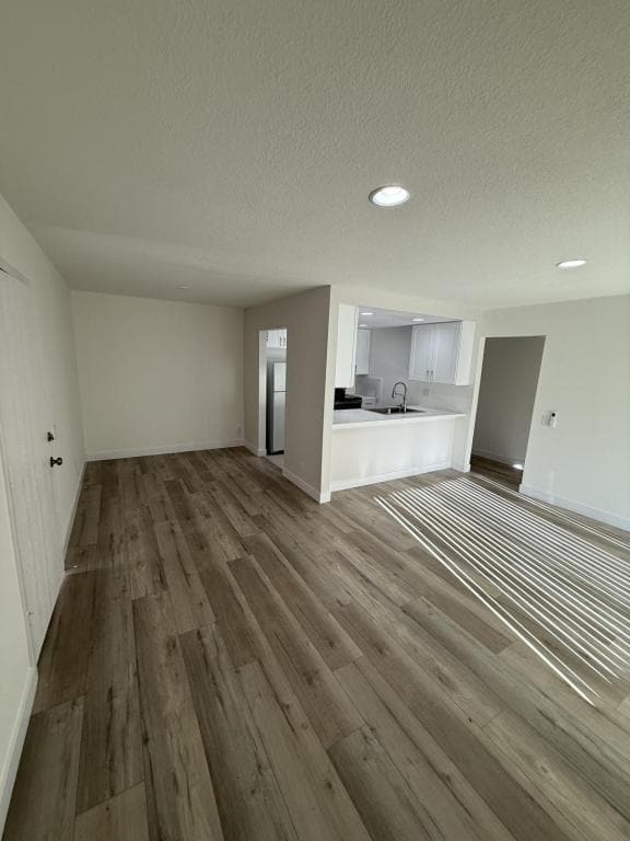 Photo - 131 N Richmont Dr House