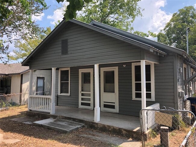 Building Photo - 6805 Porter St Rental