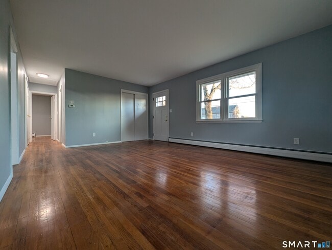 Photo - 189 Melrose Rd