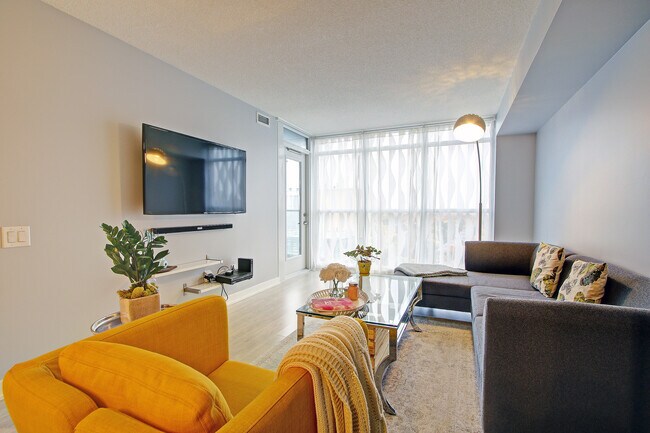 Photo - 19 Singer Ct