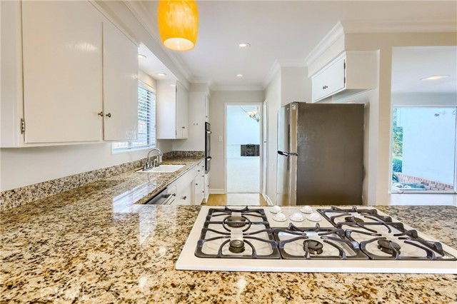 Photo - 3917 W 231st St