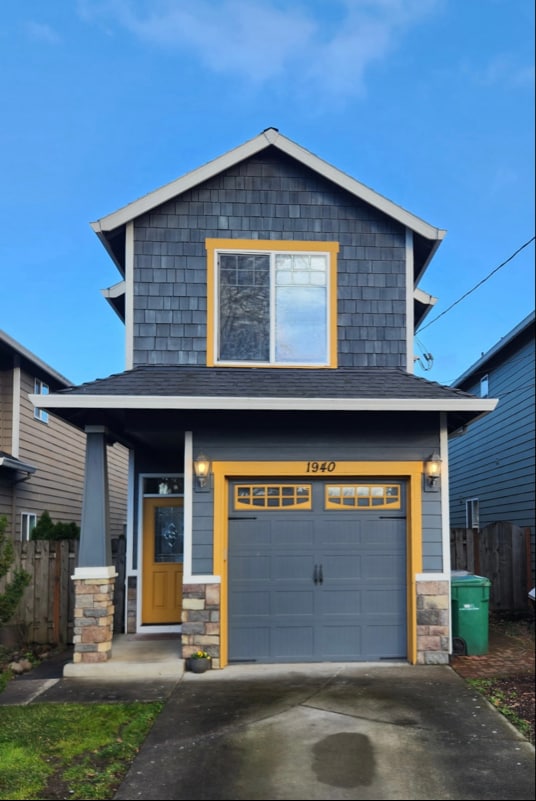 Building Photo - 1940 NE 72nd Ave.