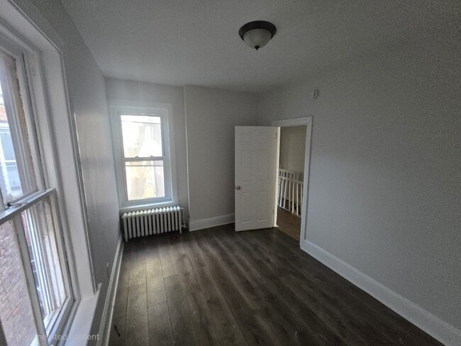 Photo - 52 Hudson St