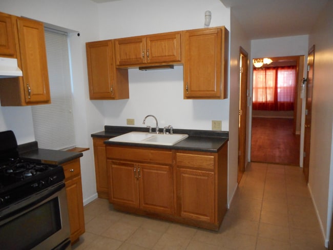 4616 W Jackson Blvd Unit 4616 w Jackson Garden