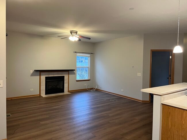 Photo - 102 Louie Ln